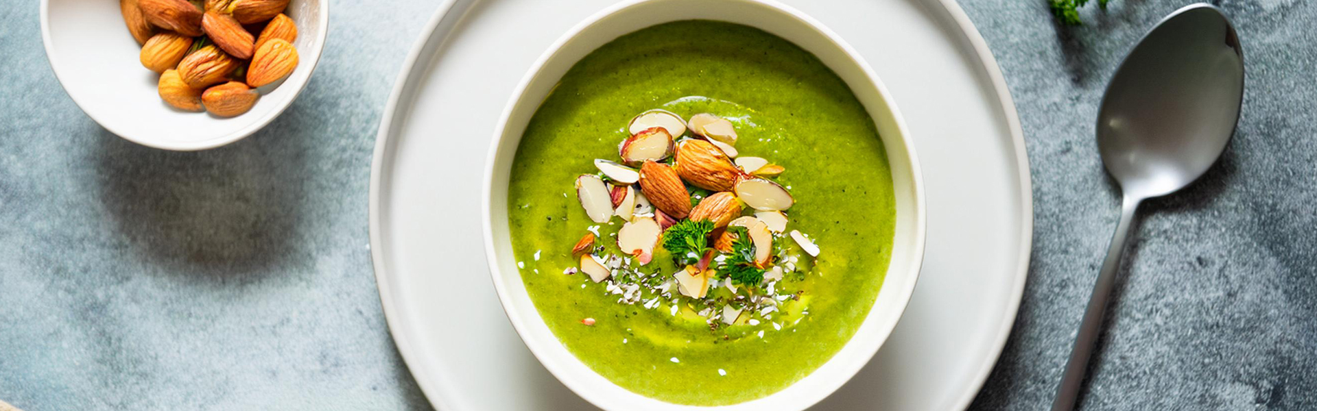 Broccoli-Almond Soup – A Nutty, Comforting Bowl Broccoli-Almond Soup – A Nutty, Comforting Bowl